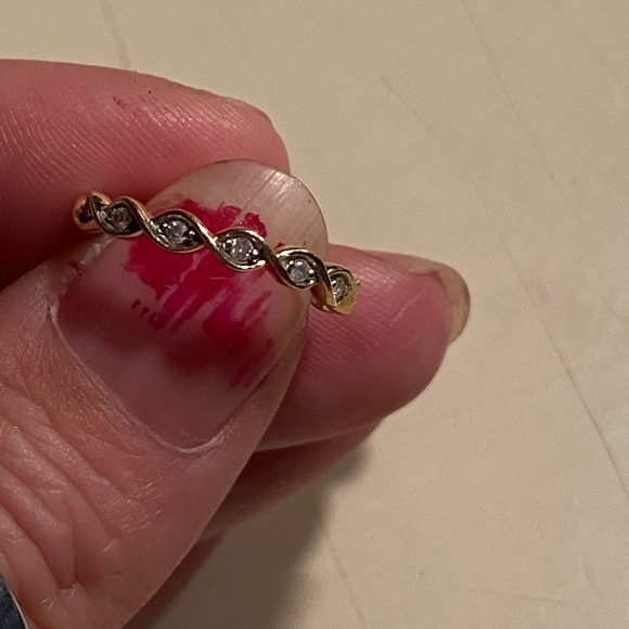 Sold - Picture 4 of 5